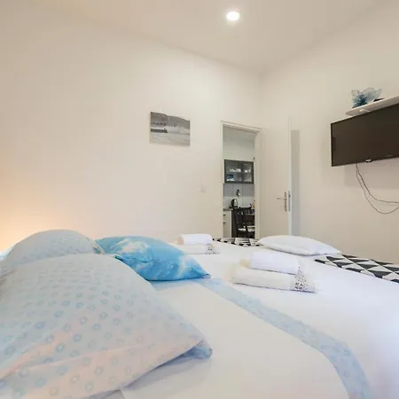 Esa Apartment *